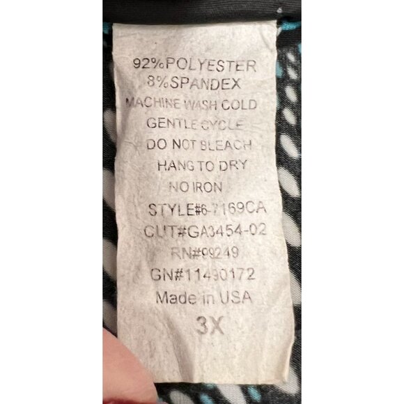 Maggie Barnes Womens 3X Blue Black Geometric Embellishment Retro Vibe Boho Top - Picture 6 of 6